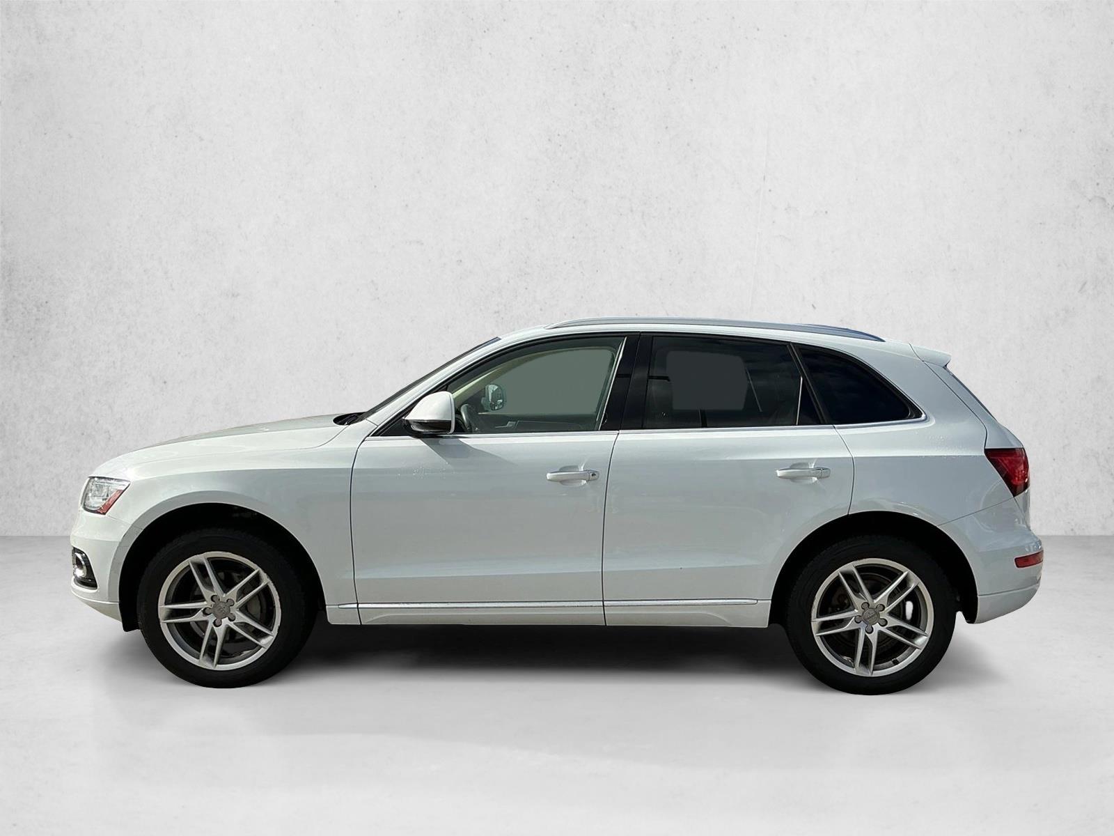 Thumbnail: 2016 Audi Q5 - 2