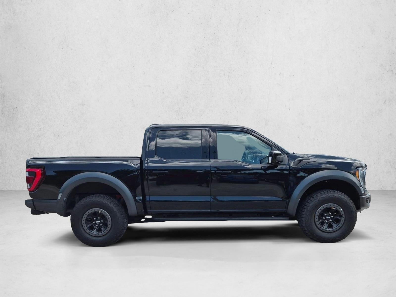 Used 2022 Agate Black Metallic Ford Raptor image 4