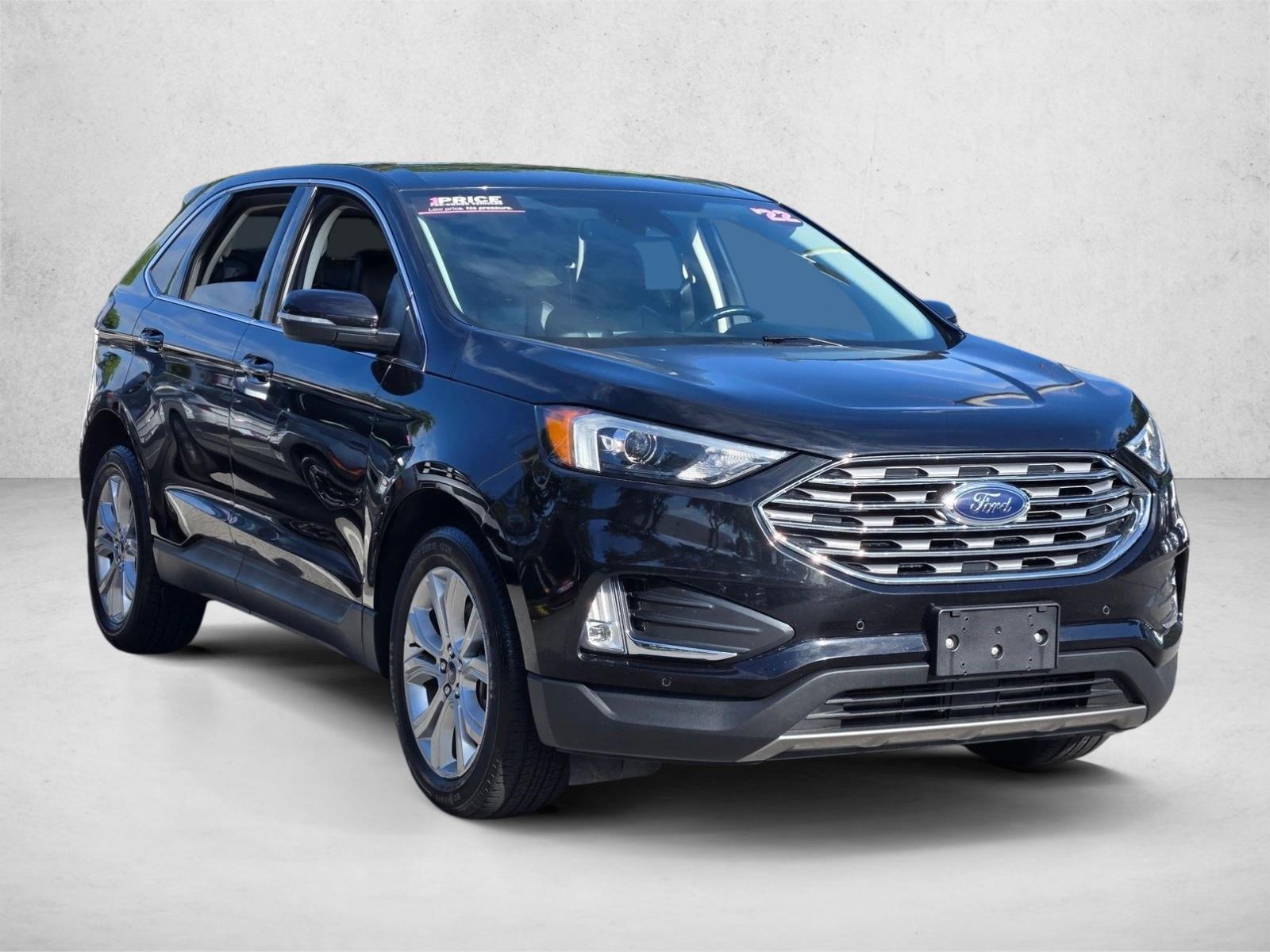 Used 2022 Agate Black Metallic Ford Titanium image 3