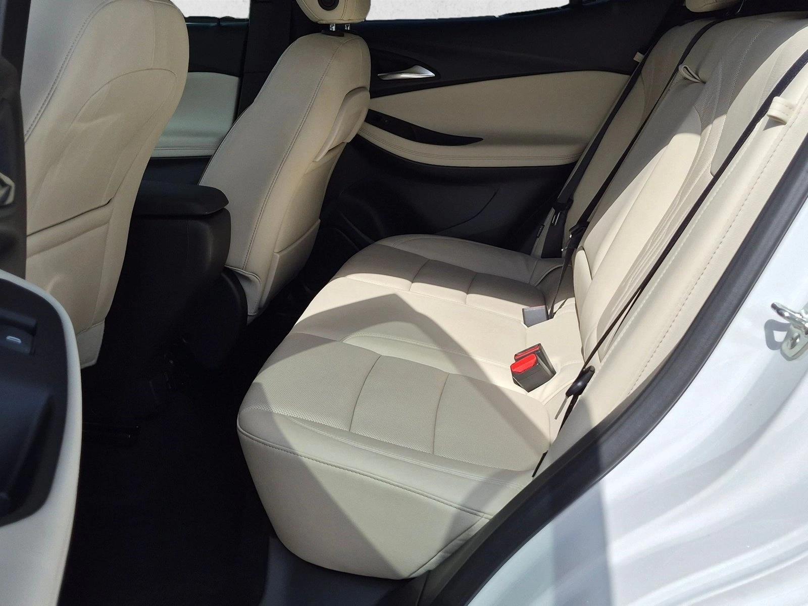 Used 2026 White Frost Tricoat Buick Avenir image 18
