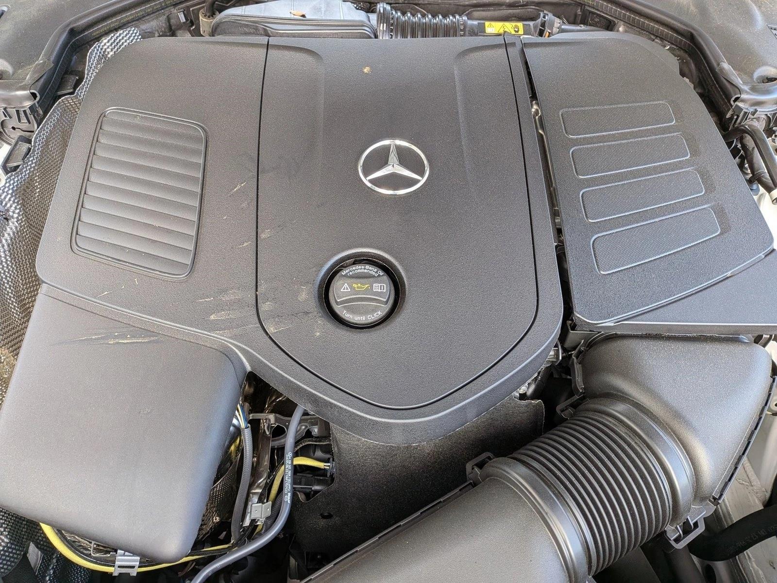 Used 2026 Polar White Mercedes-Benz C 300 image 21