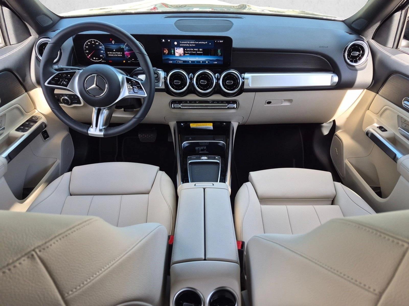 Used 2026 Night Black Mercedes-Benz GLB 250 image 14