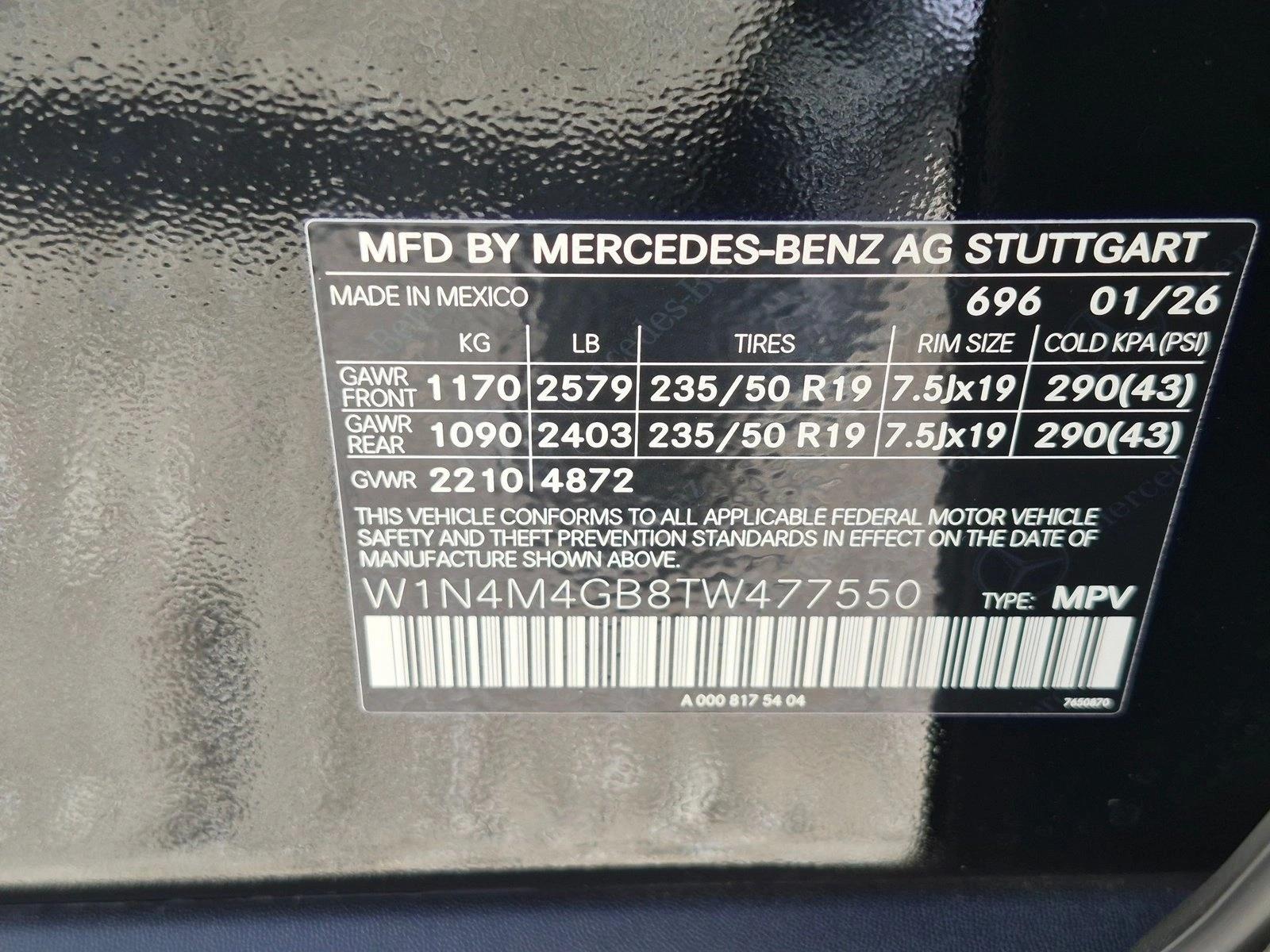 Used 2026 Night Black Mercedes-Benz GLB 250 image 22