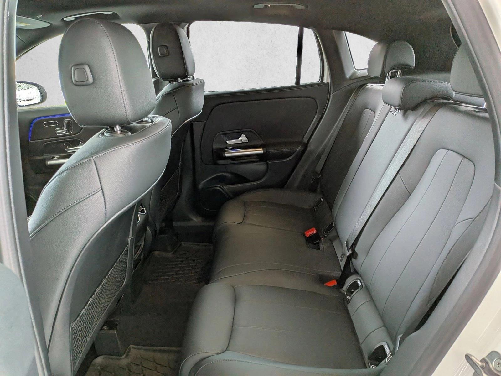Used 2026 Polar White Mercedes-Benz GLA 250 image 16