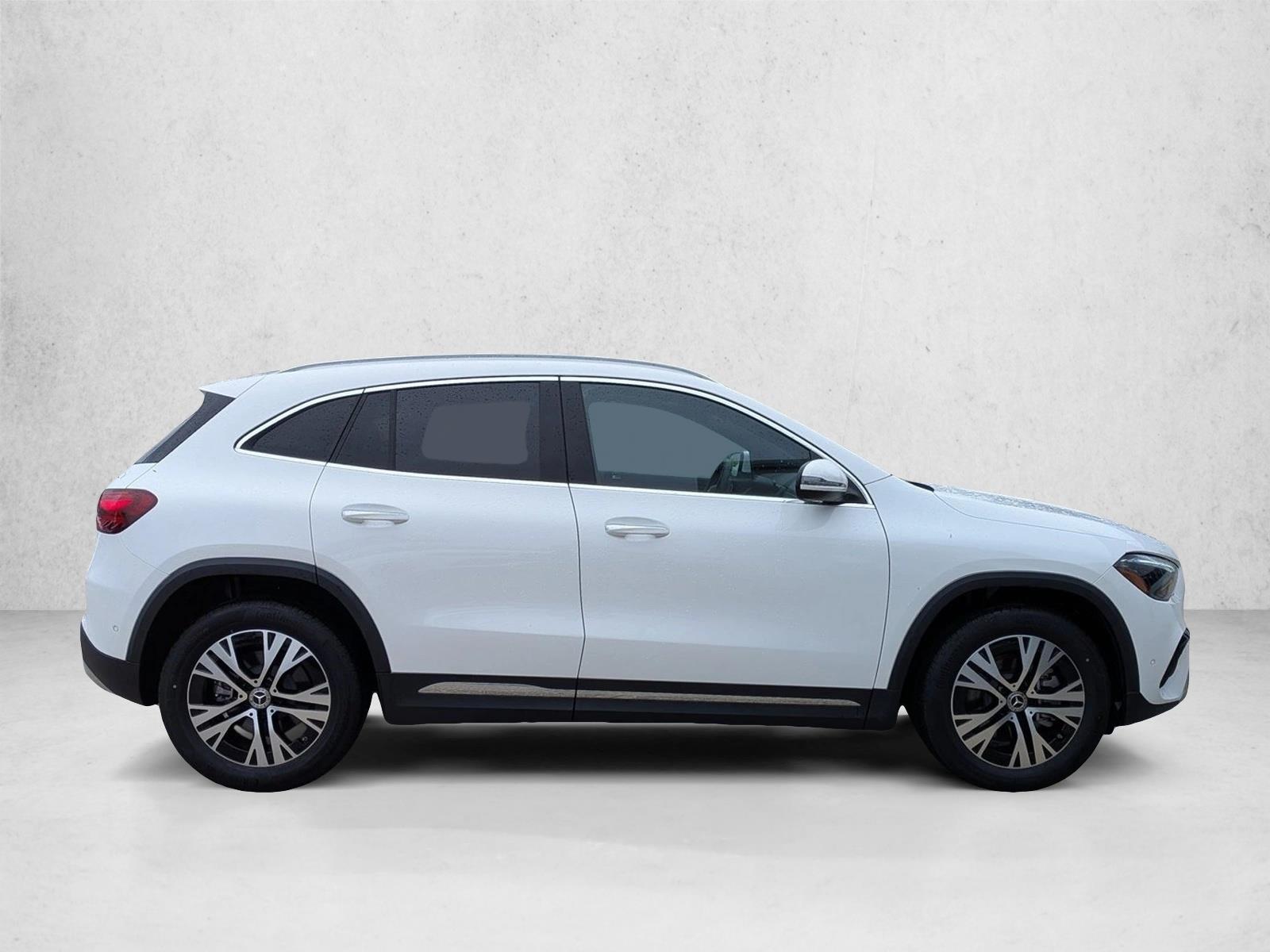 Used 2026 Polar White Mercedes-Benz GLA 250 image 3