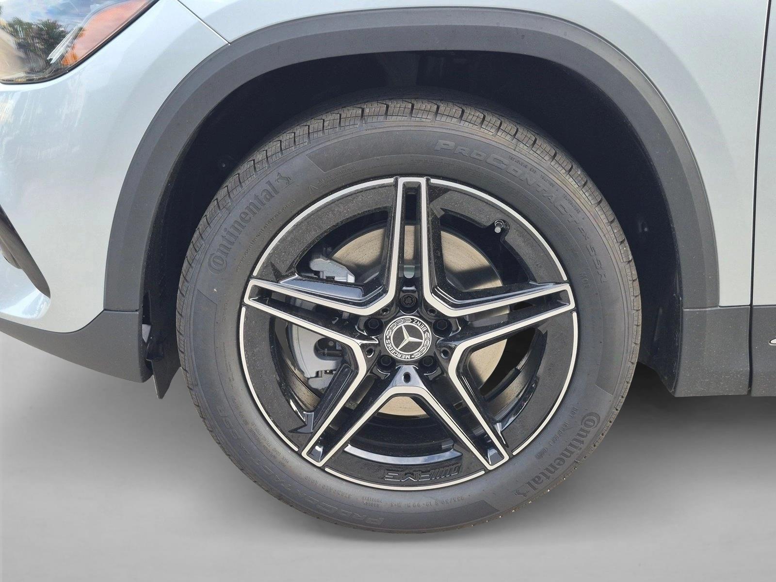 Used 2026 Cirrus Silver Metallic Mercedes-Benz GLA 250 image 9