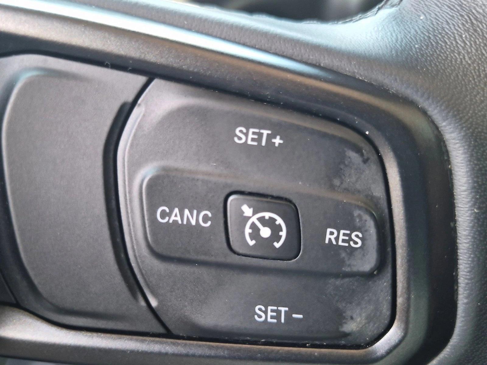 Used 2018 Granite Crystal Metallic Clearcoat Jeep Sport S image 12