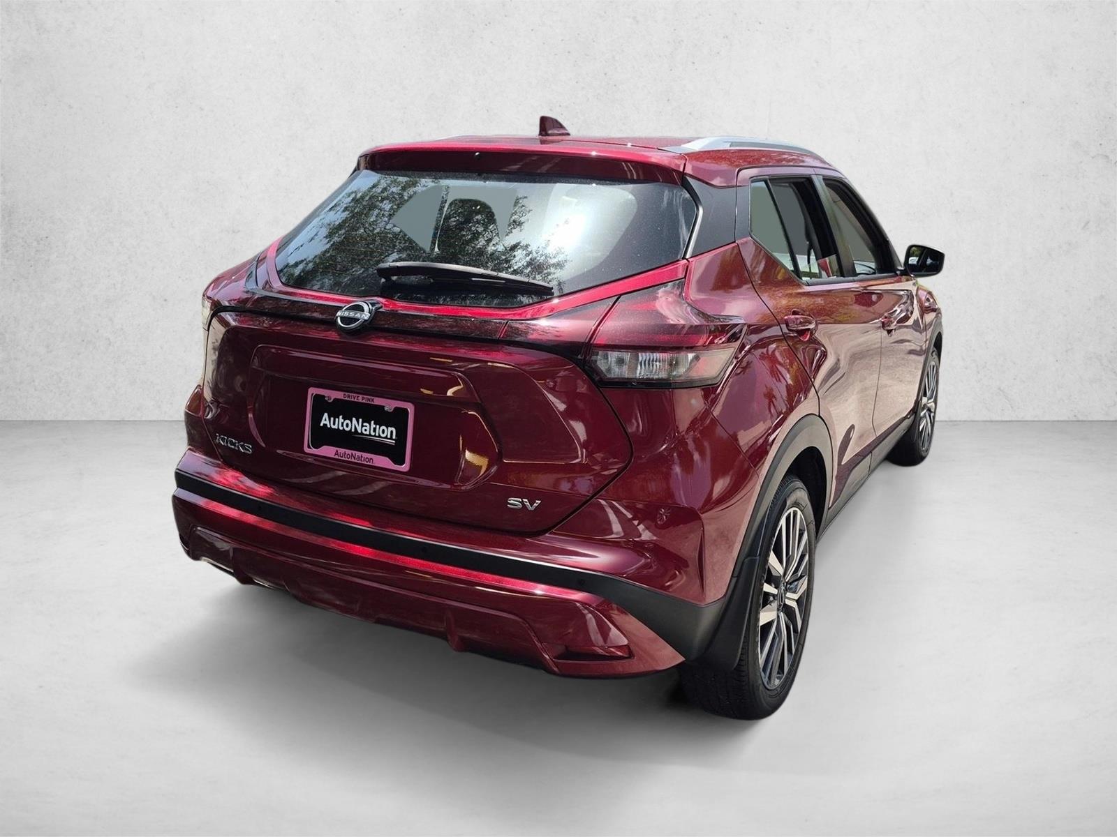 Used 2023 Scarlet Ember Tintcoat Nissan SV image 5