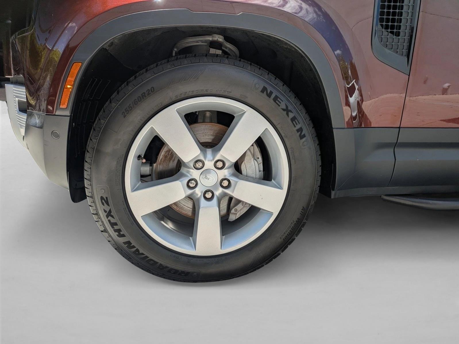 Used 2023 Burgandy Land Rover First Edition image 26