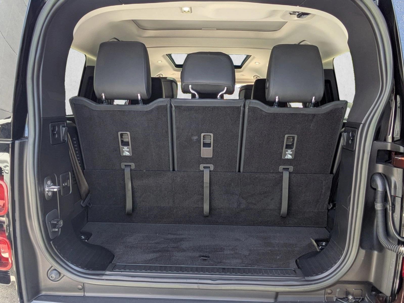 Used 2023 Burgandy Land Rover First Edition image 6