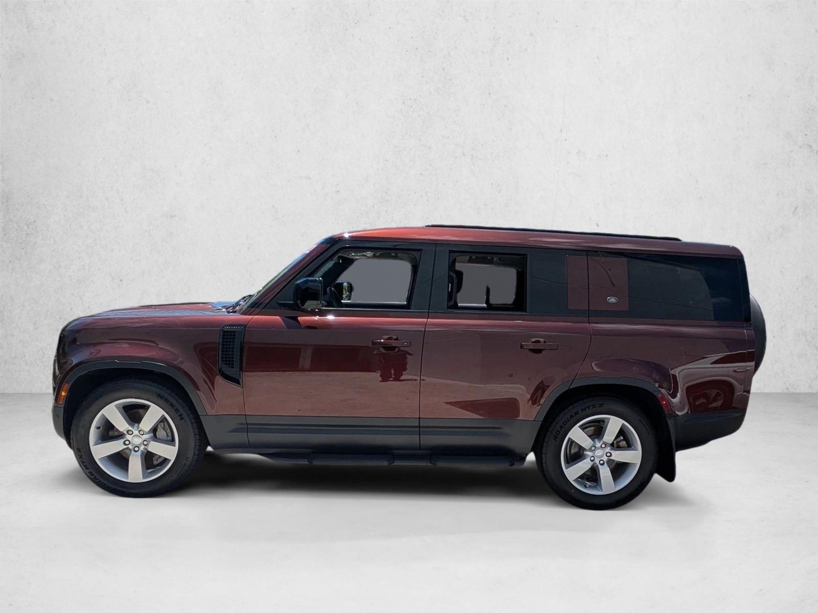 Used 2023 Burgandy Land Rover First Edition image 9