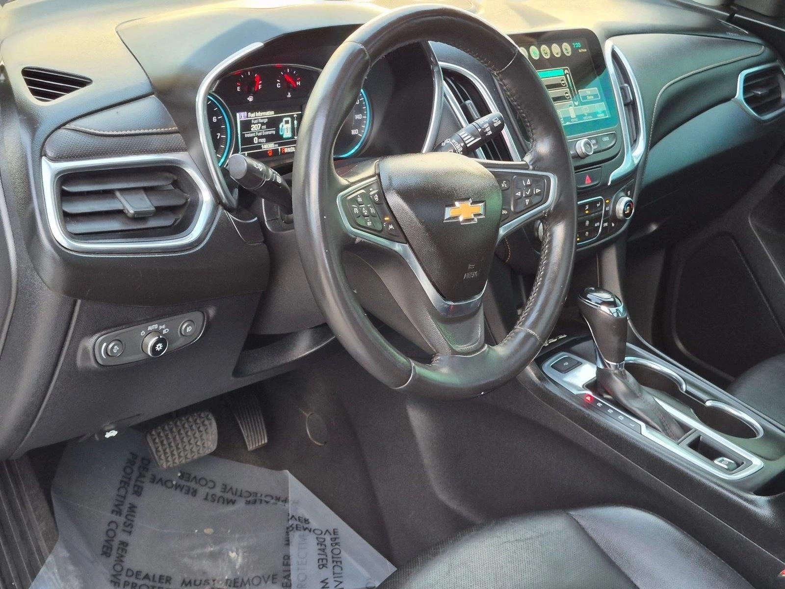 Used 2018 Iridescent Pearl Tricoat Chevrolet Premier image 9