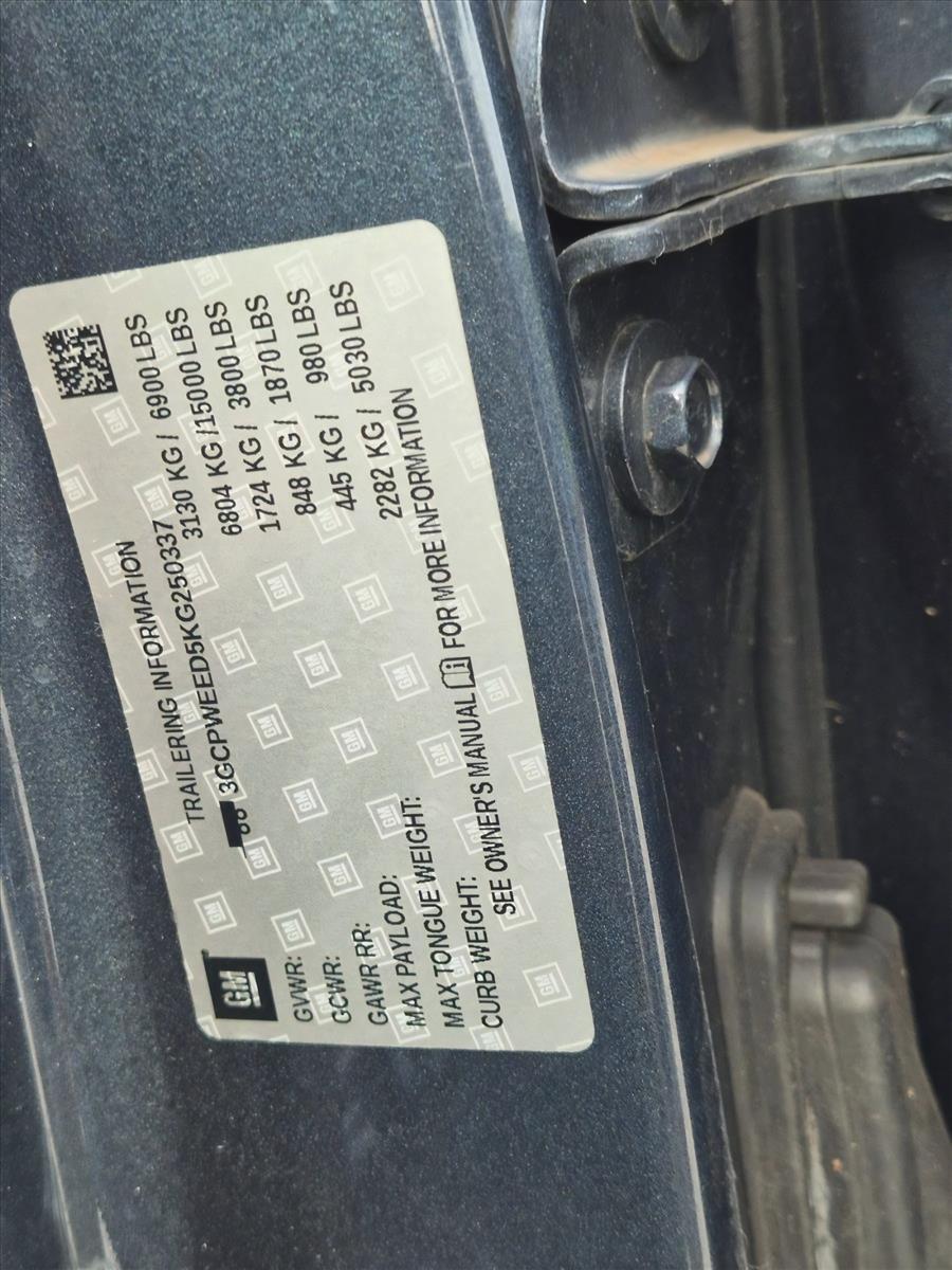 Used 2019 Shadow Gray Metallic Chevrolet LTZ image 22