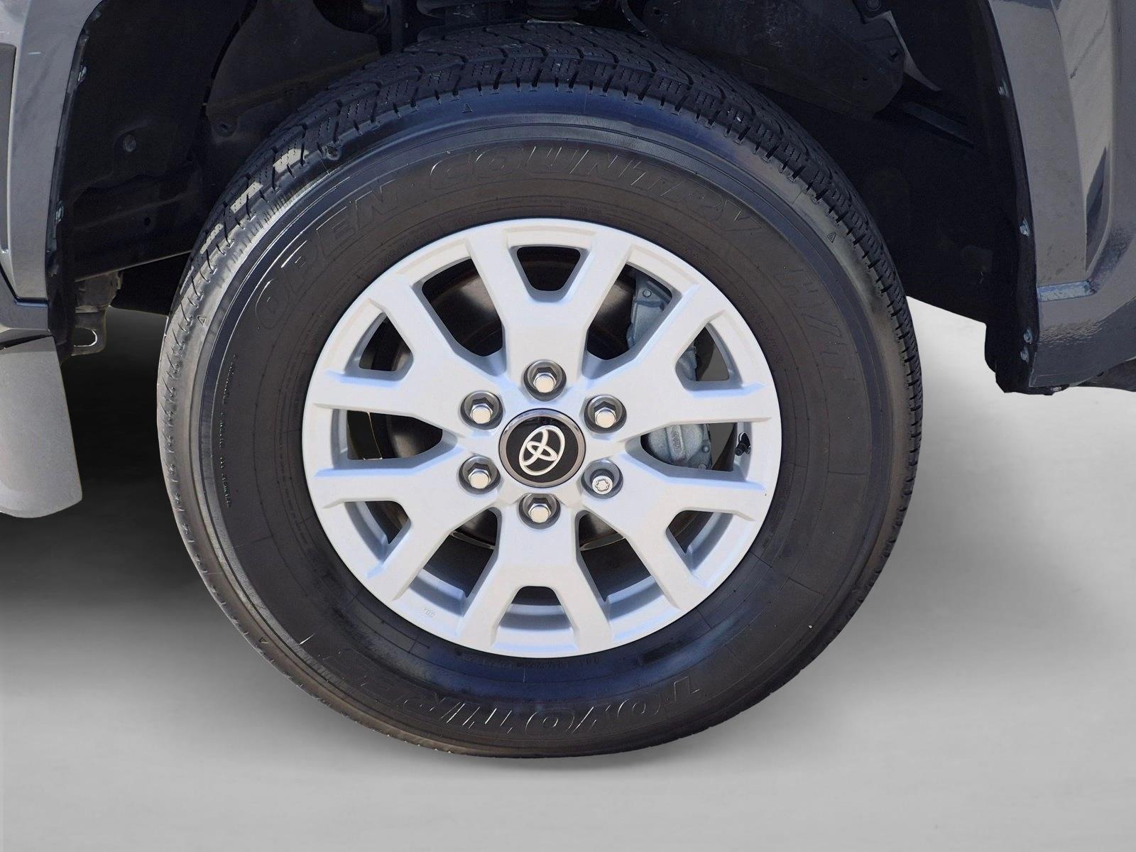 Used 2024 Underground Toyota SR5 image 21