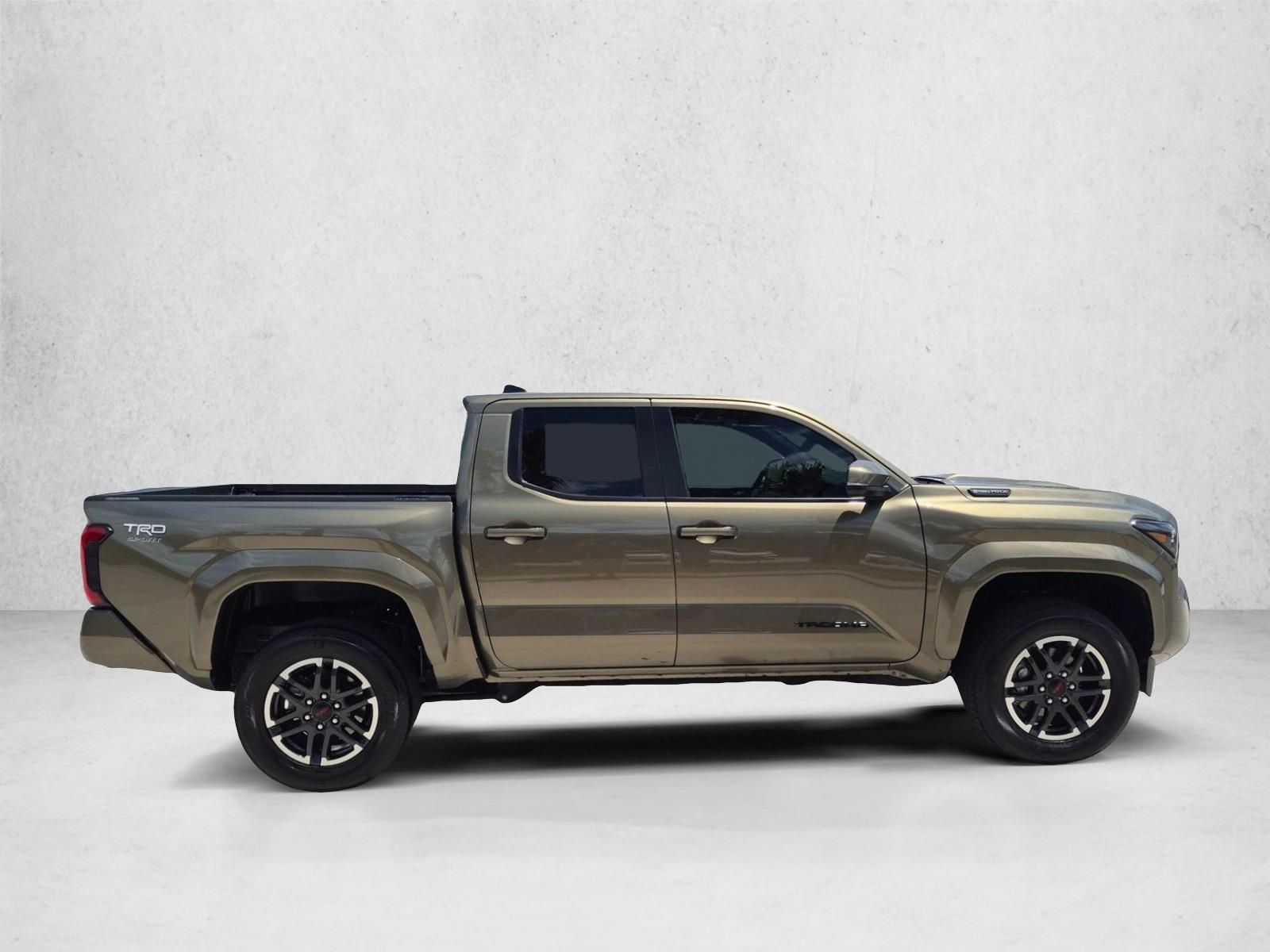 Used 2025 06X1-Bronze Oxide Toyota TRD Sport Hybrid image 4