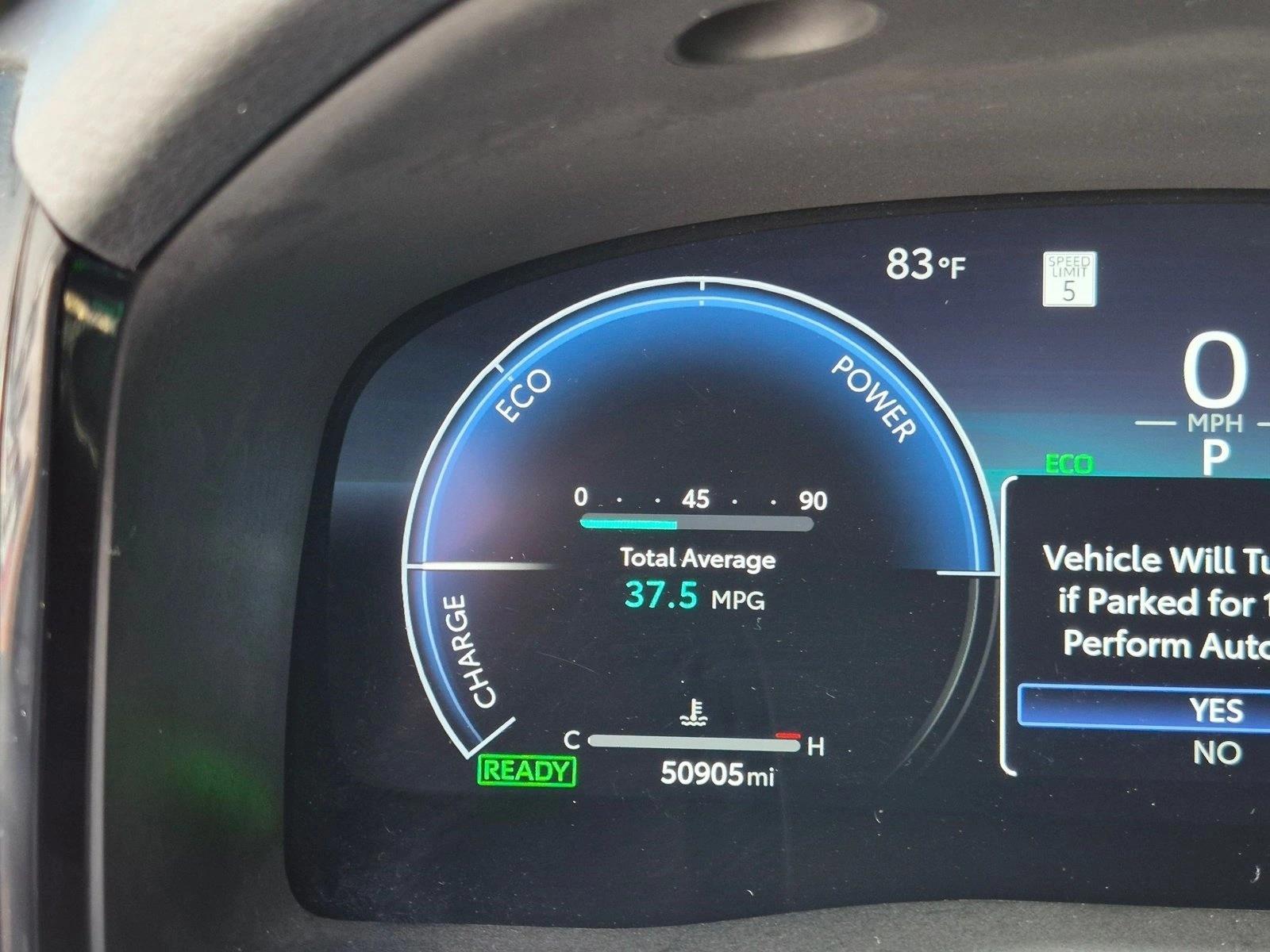 Used 2025 Wind Chill Pearl Toyota XSE image 10