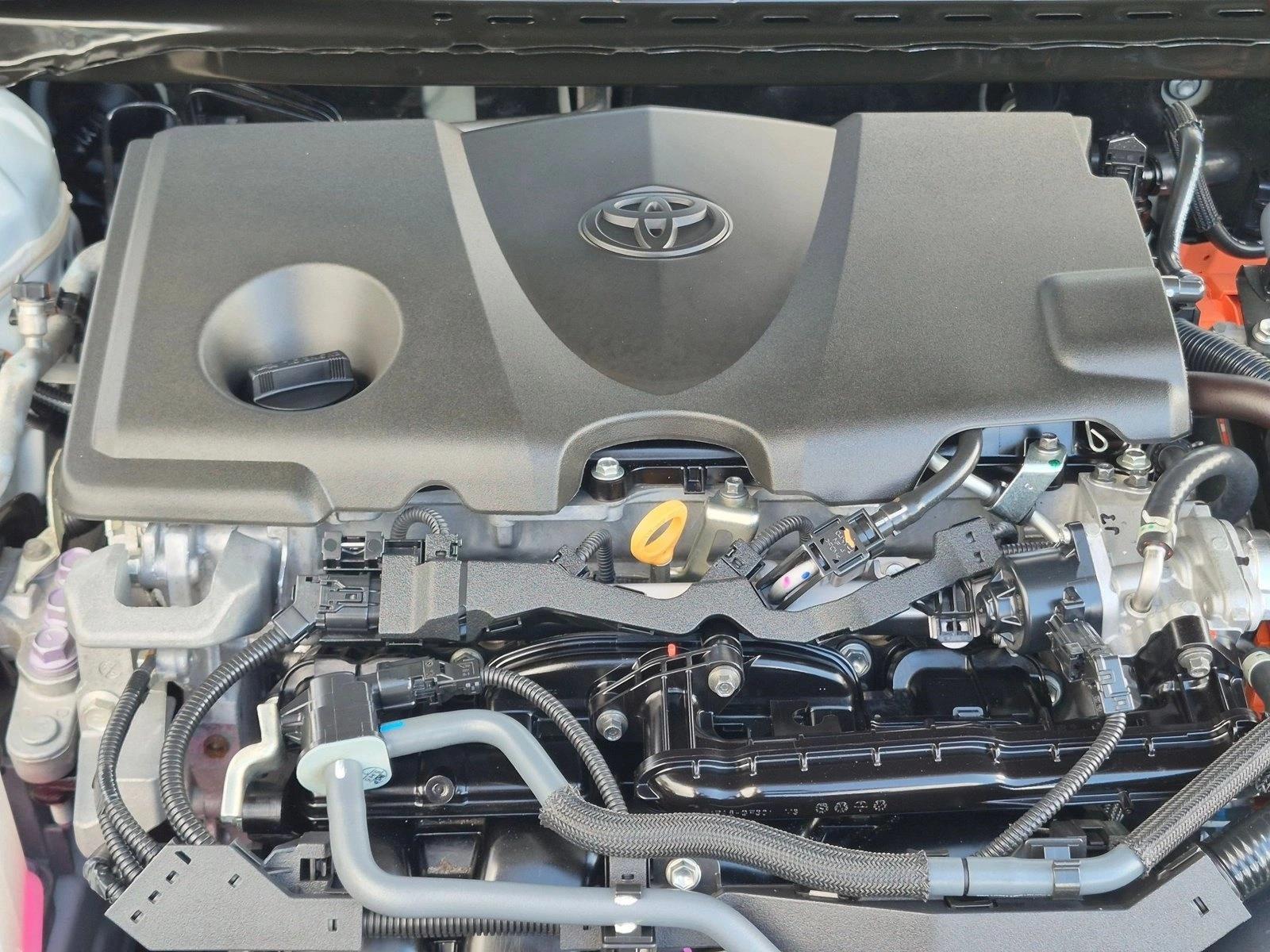 Used 2025 Wind Chill Pearl Toyota XSE image 22