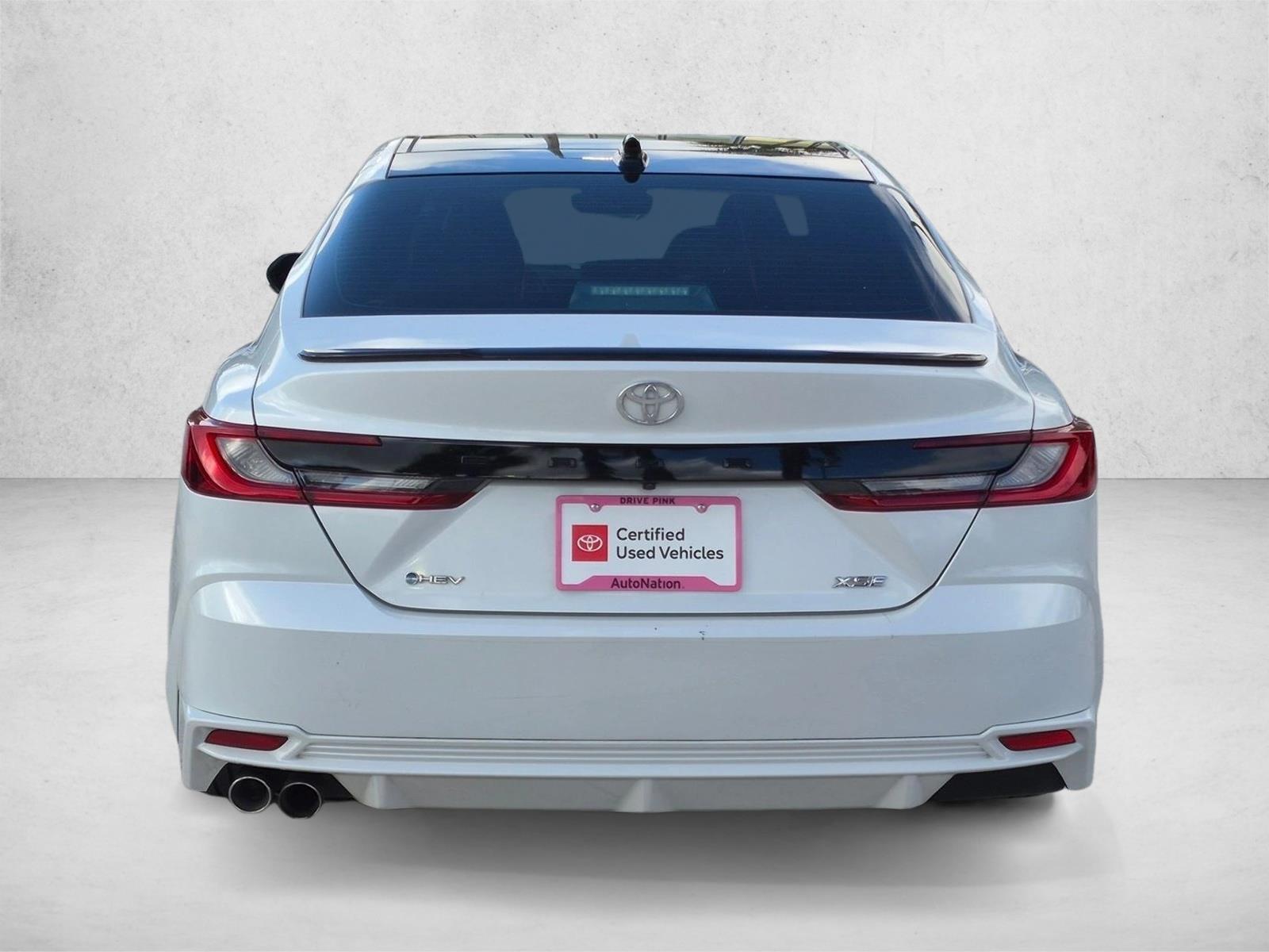 Used 2025 Wind Chill Pearl Toyota XSE image 6