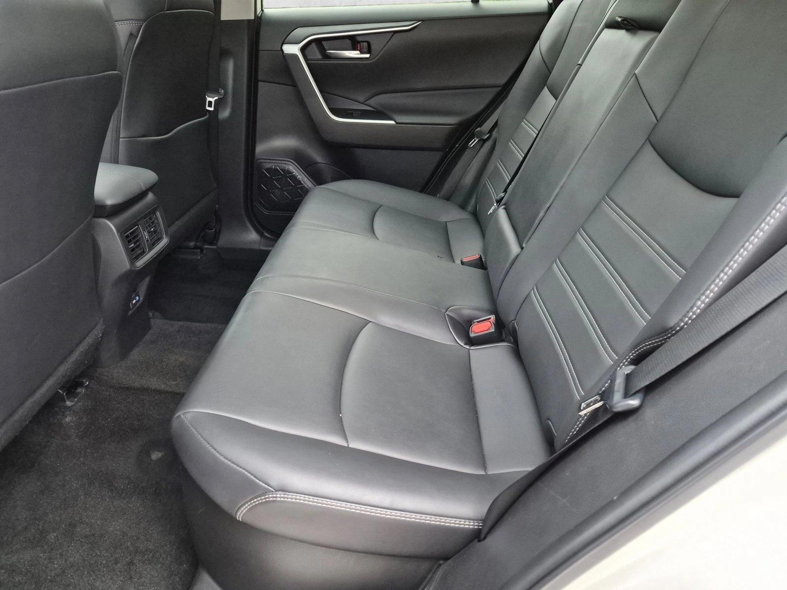 Used 2022 Blizzard Pearl Toyota Hybrid XLE Premium image 16