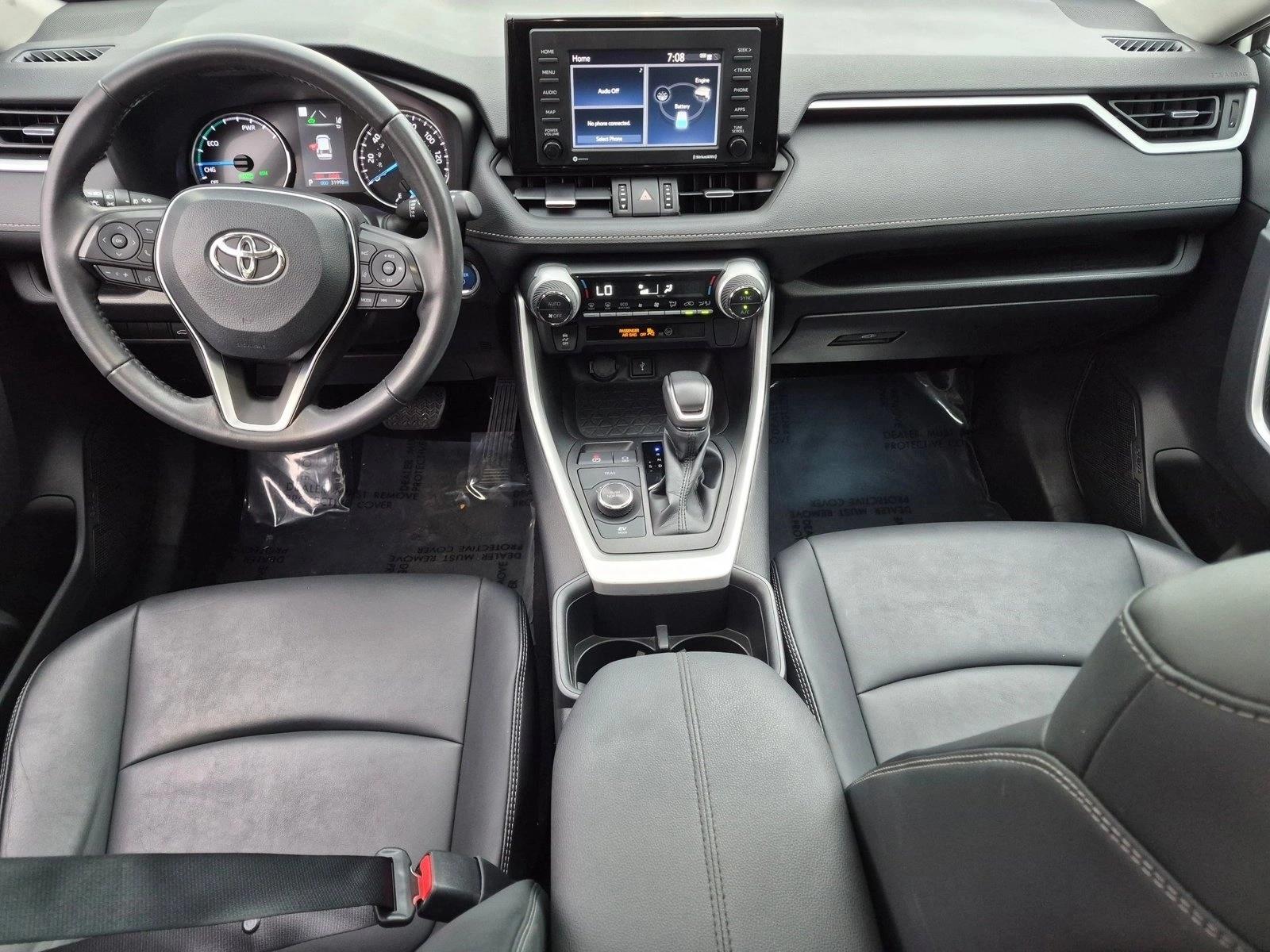 Used 2022 Blizzard Pearl Toyota Hybrid XLE Premium image 18