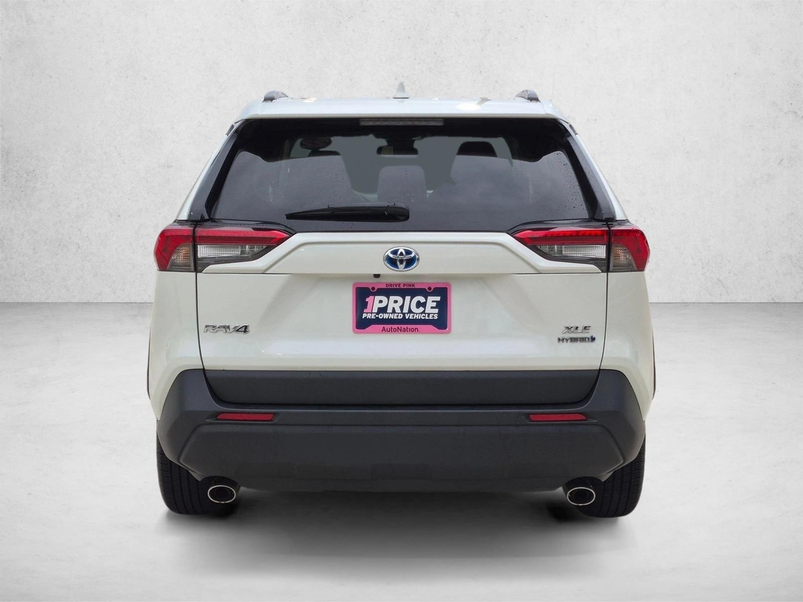 Used 2022 Blizzard Pearl Toyota Hybrid XLE Premium image 6