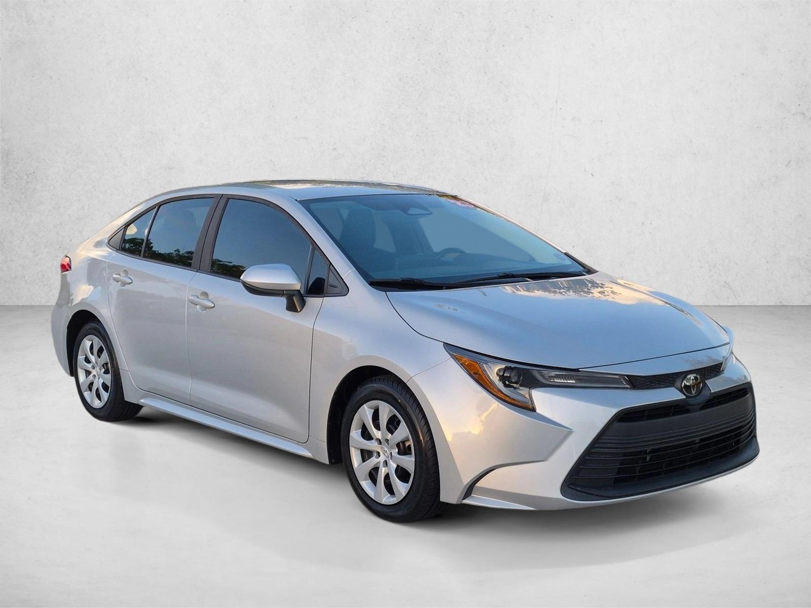 Used 2023 Classic Silver Metallic Toyota LE image 3