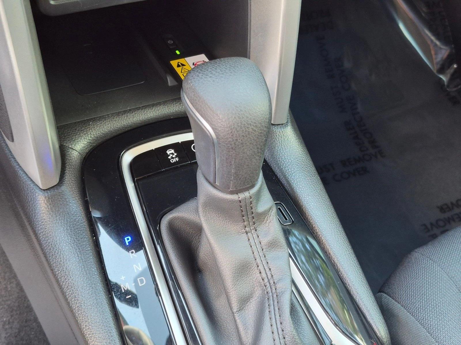 Used 2023 Wind Chill Pearl Toyota LE image 13