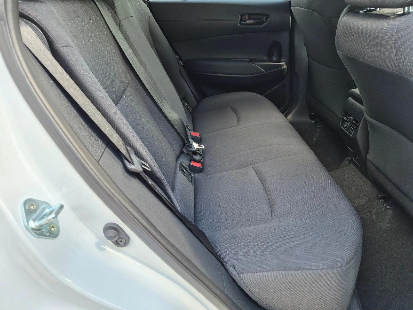 Used 2023 Wind Chill Pearl Toyota LE image 17