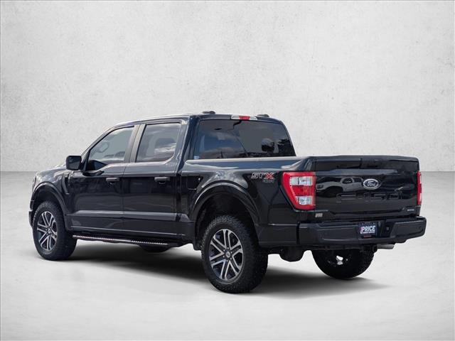 View vehicle photo 7