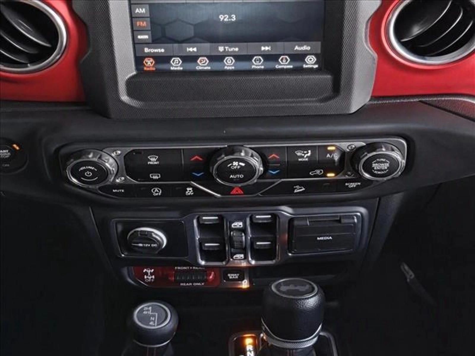 Used 2020 Bright White Clearcoat Jeep Rubicon image 19