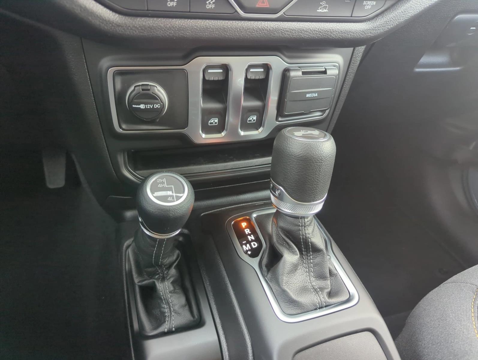Used 2026 Anvil Clearcoat Jeep Sport image 15
