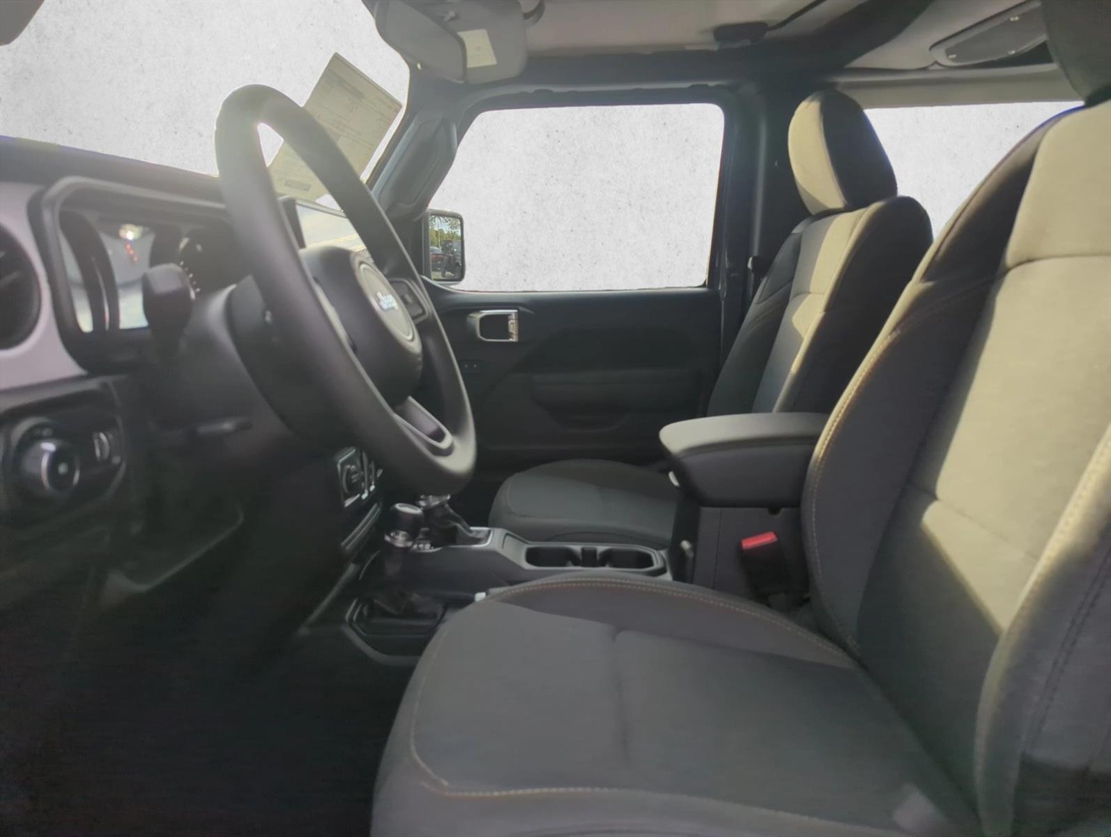 Used 2026 Anvil Clearcoat Jeep Sport image 4