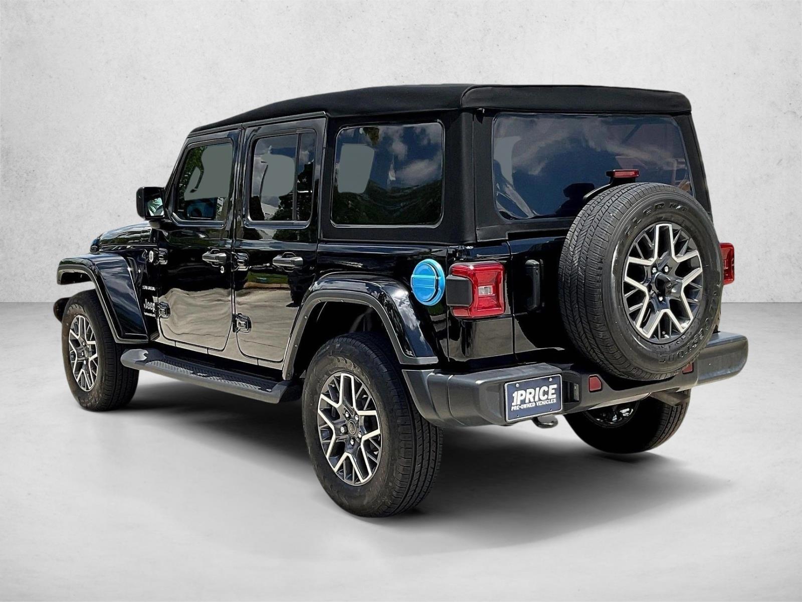 Used 2024 Black Clearcoat Jeep Sahara image 13