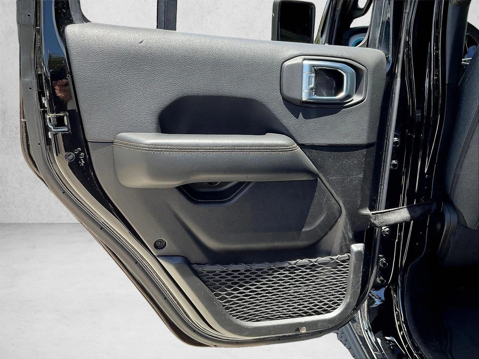 Used 2024 Black Clearcoat Jeep Sahara image 19