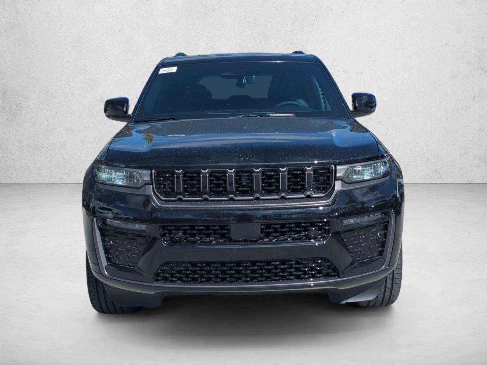 Used 2026 Diamond Black Crystal Pearlcoat Jeep Limited Reserve image 5