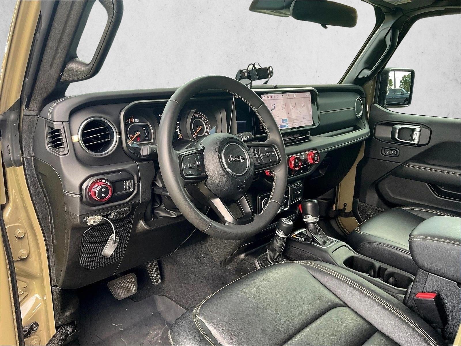 Used 2025 41 Jeep High Tide image 13