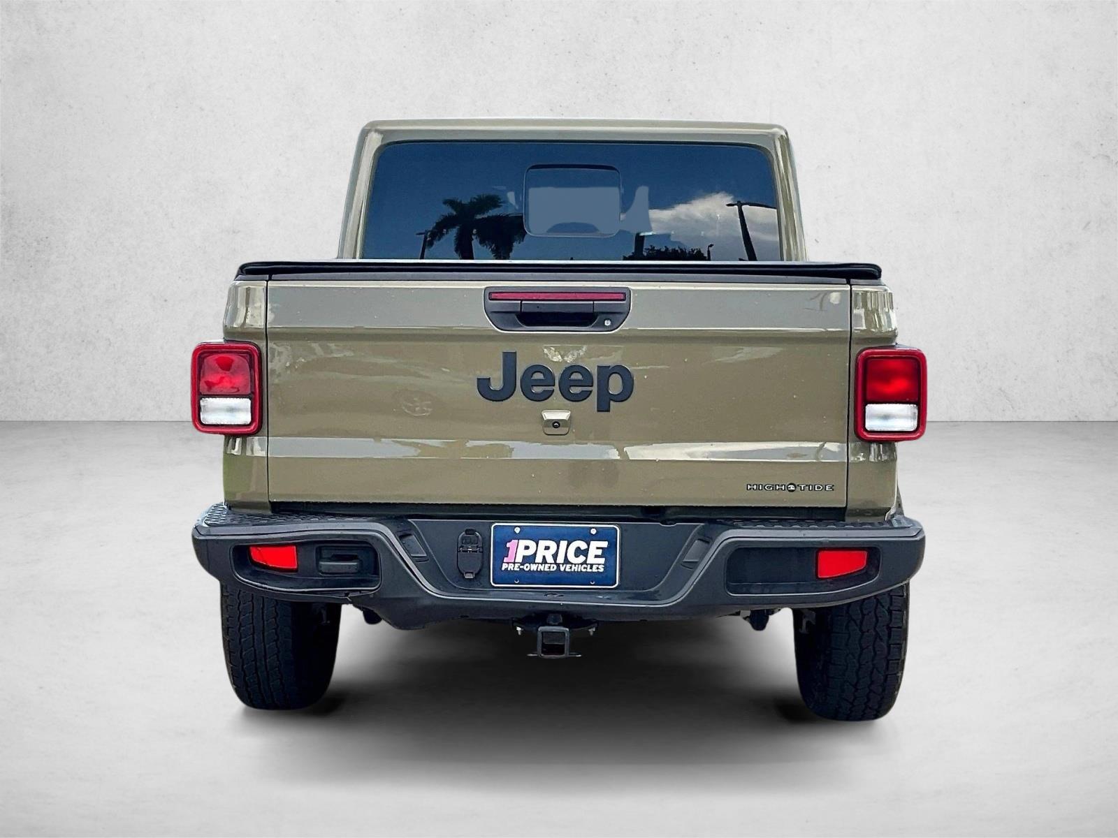 Used 2025 41 Jeep High Tide image 4