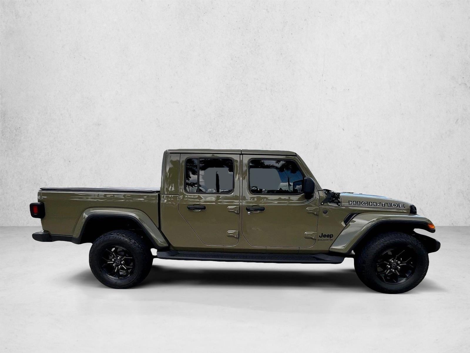 Used 2025 41 Jeep High Tide image 5