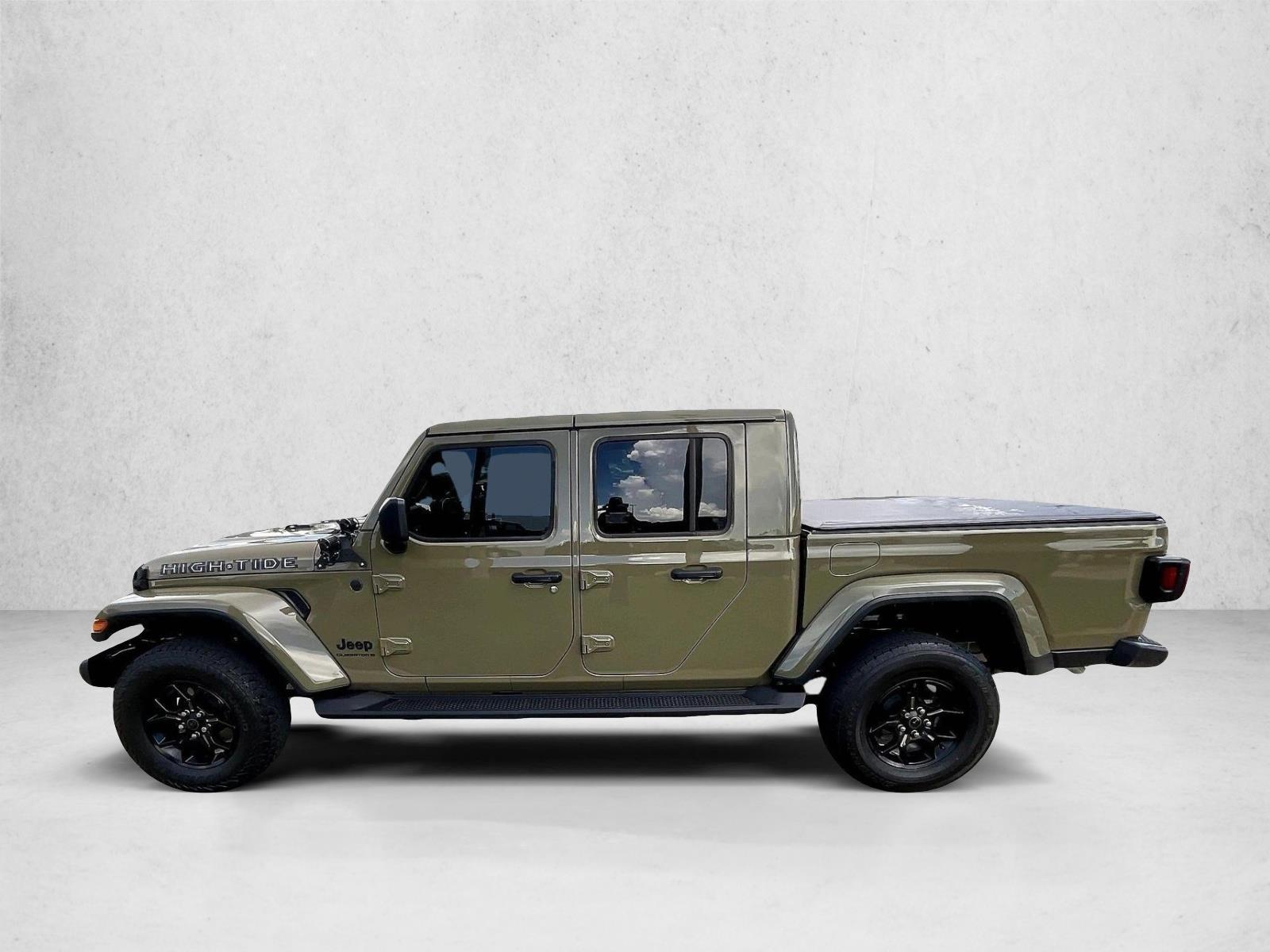 Used 2025 41 Jeep High Tide image 6