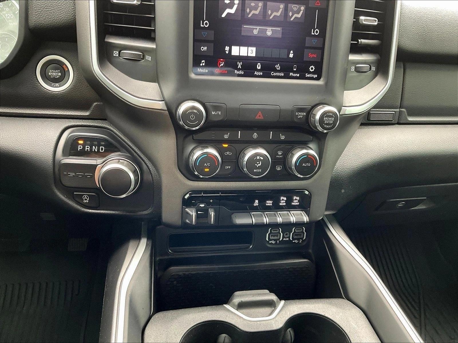Used 2021 Diamond Black Crystal Pearlcoat Ram Big Horn image 19