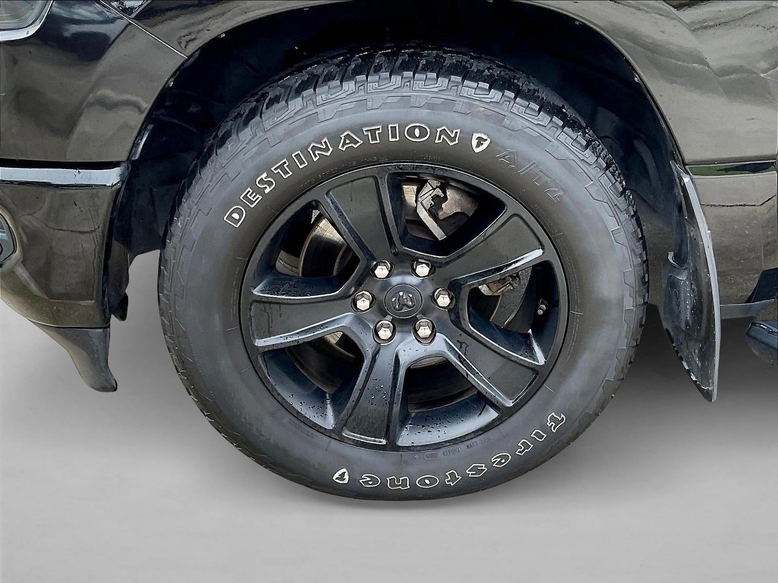 Used 2021 Diamond Black Crystal Pearlcoat Ram Big Horn image 8