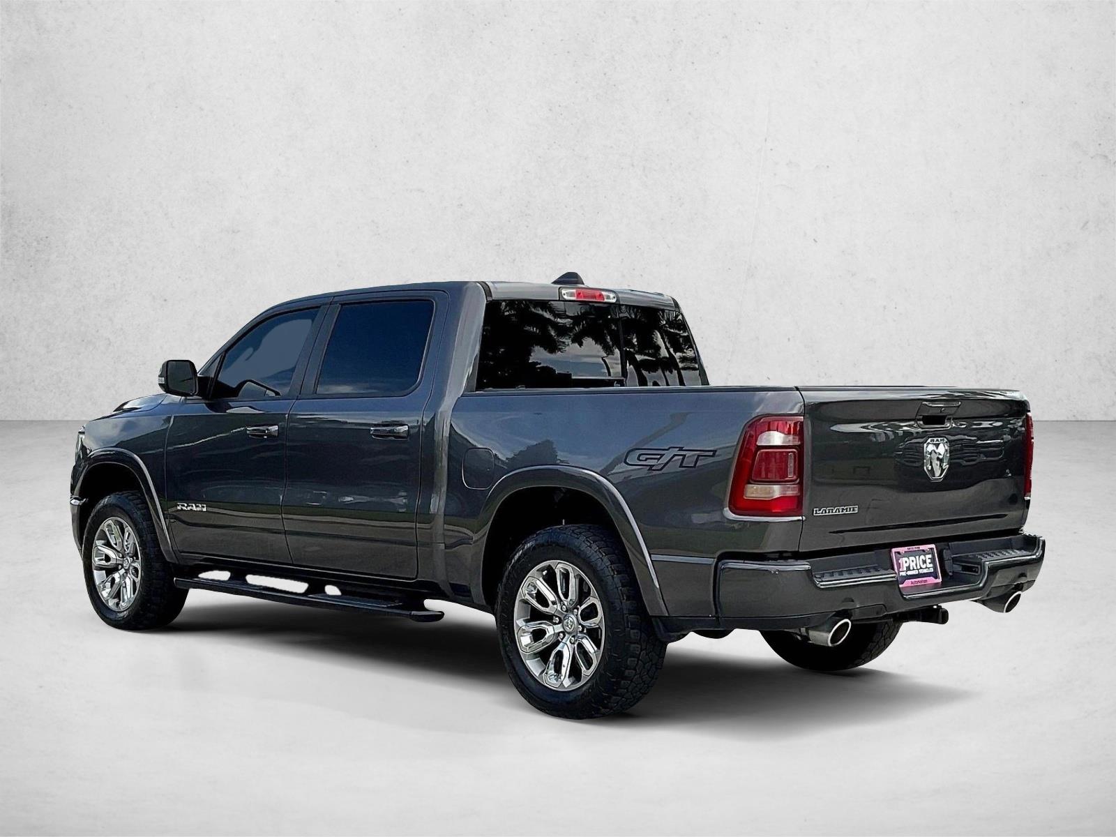Used 2022 Granite Crystal Metallic Clearcoat Ram Laramie image 12