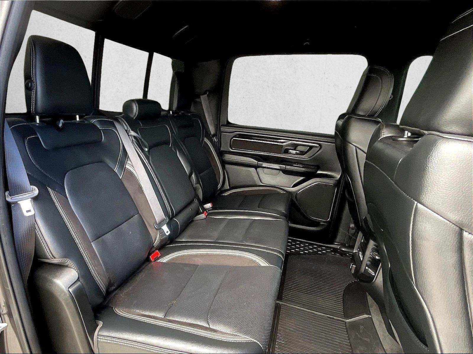 Used 2022 Granite Crystal Metallic Clearcoat Ram Laramie image 28
