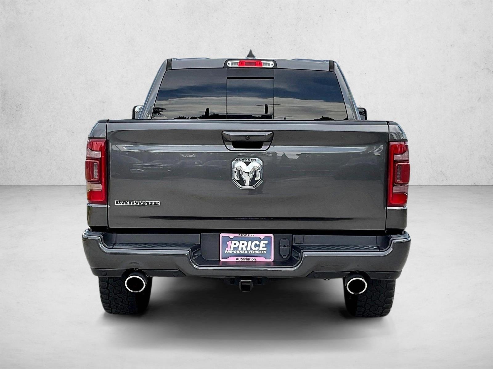 Used 2022 Granite Crystal Metallic Clearcoat Ram Laramie image 4