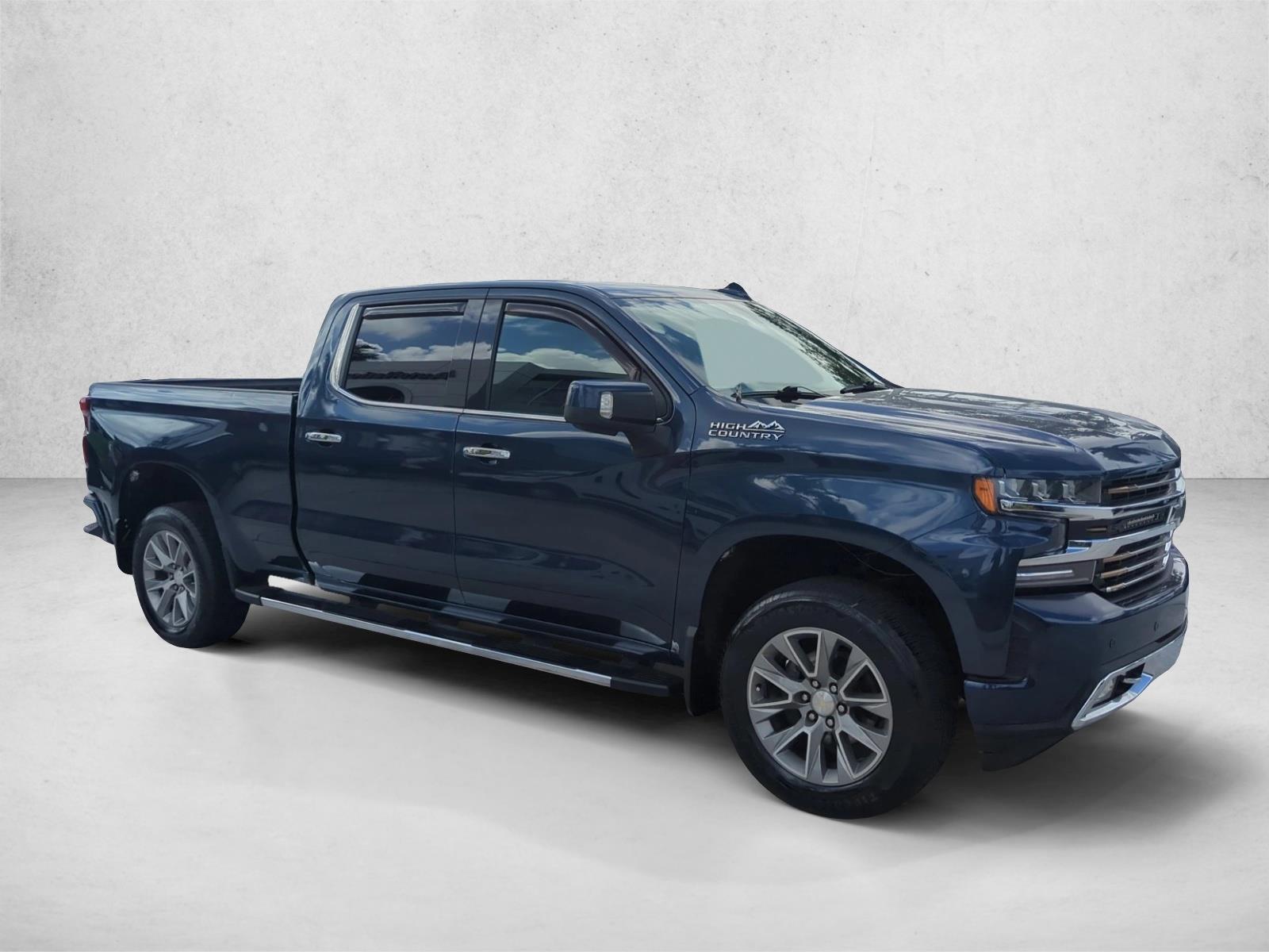 Used 2019 Blue CHEVROLET  image 3