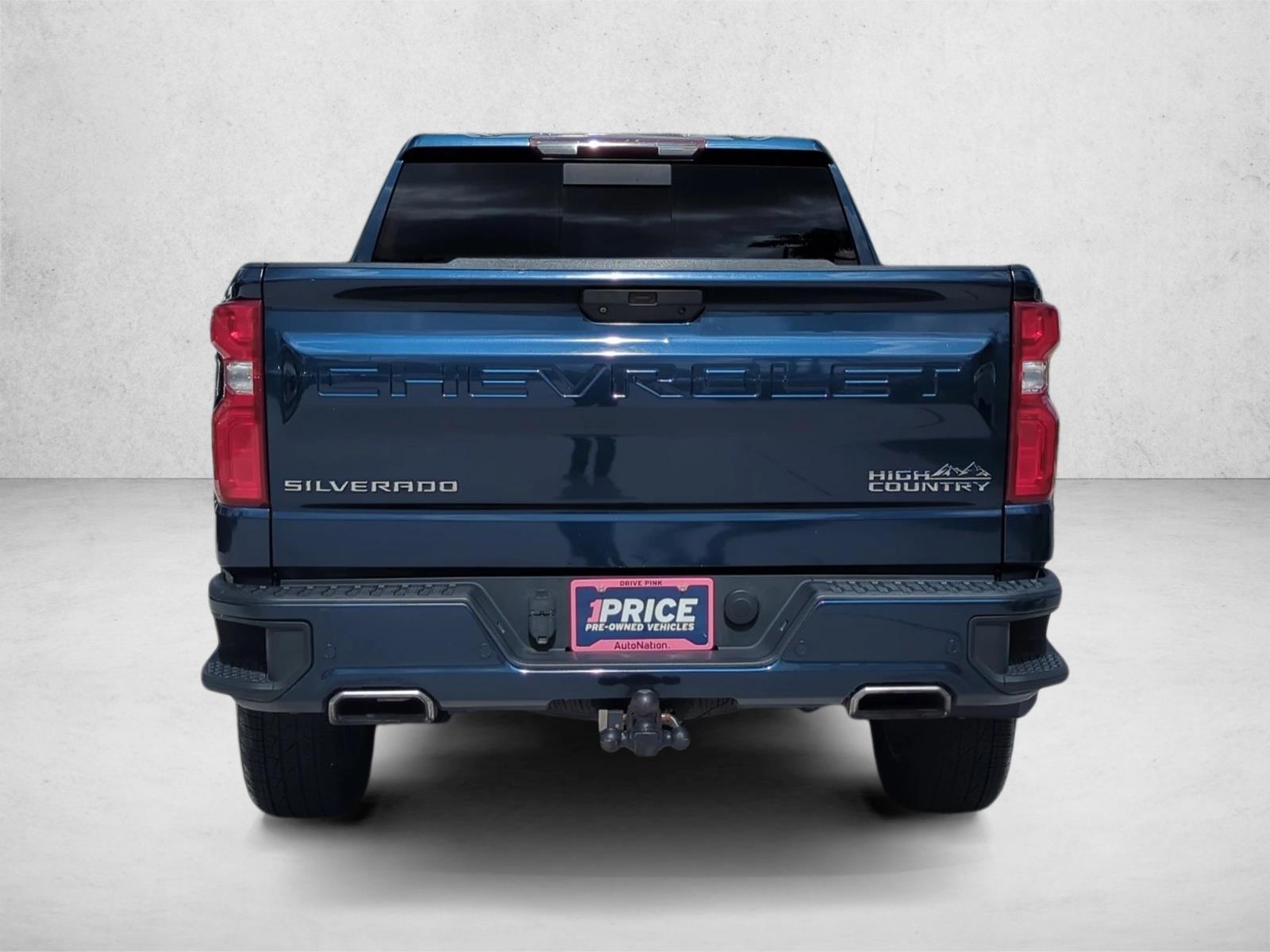 Used 2019 Blue CHEVROLET  image 5