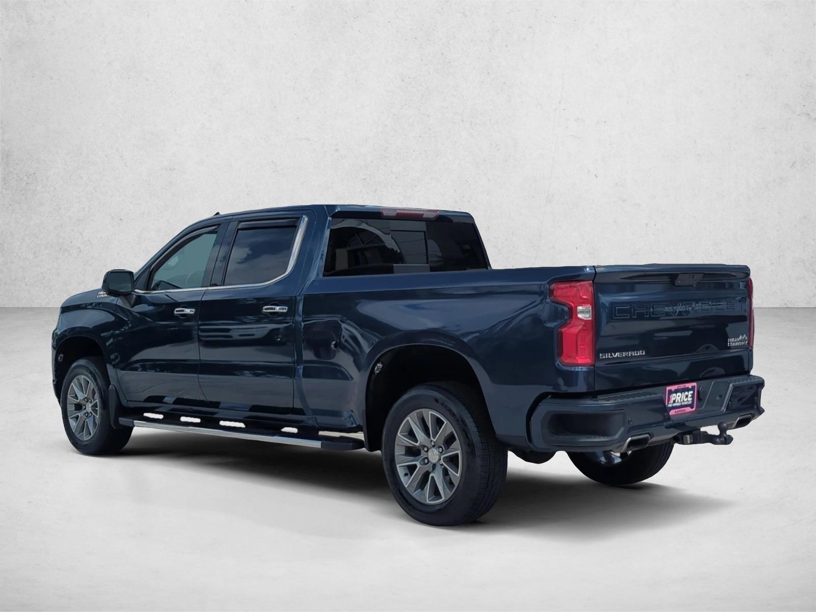 Used 2019 Blue CHEVROLET  image 6