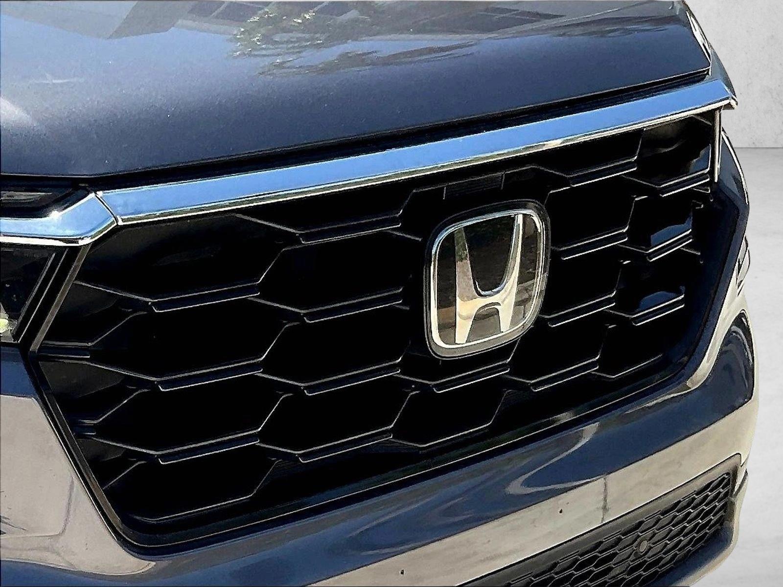 Used 2023 Modern Steel Metallic Honda Touring image 30