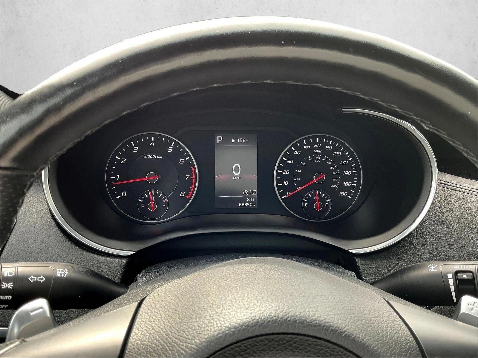 Used 2022 Hichroma Red Kia GT-Line image 22