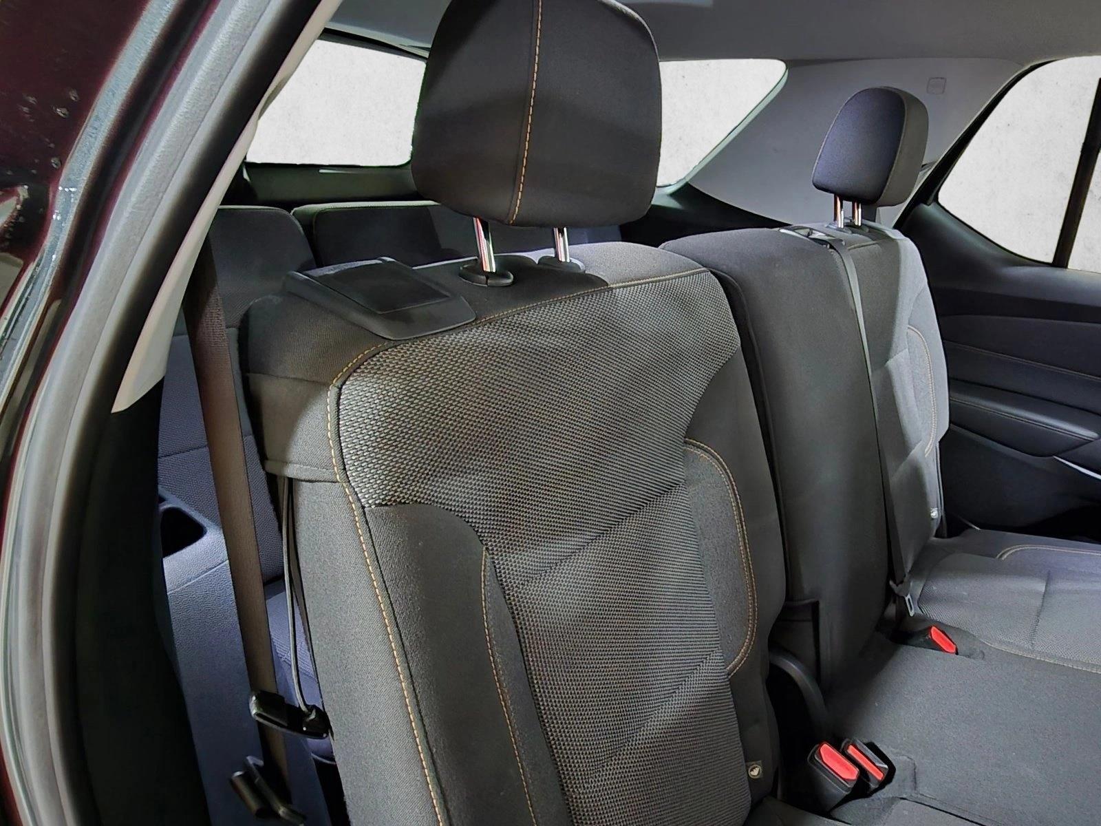 Used 2020 Graphite Metallic Chevrolet LT Cloth image 18